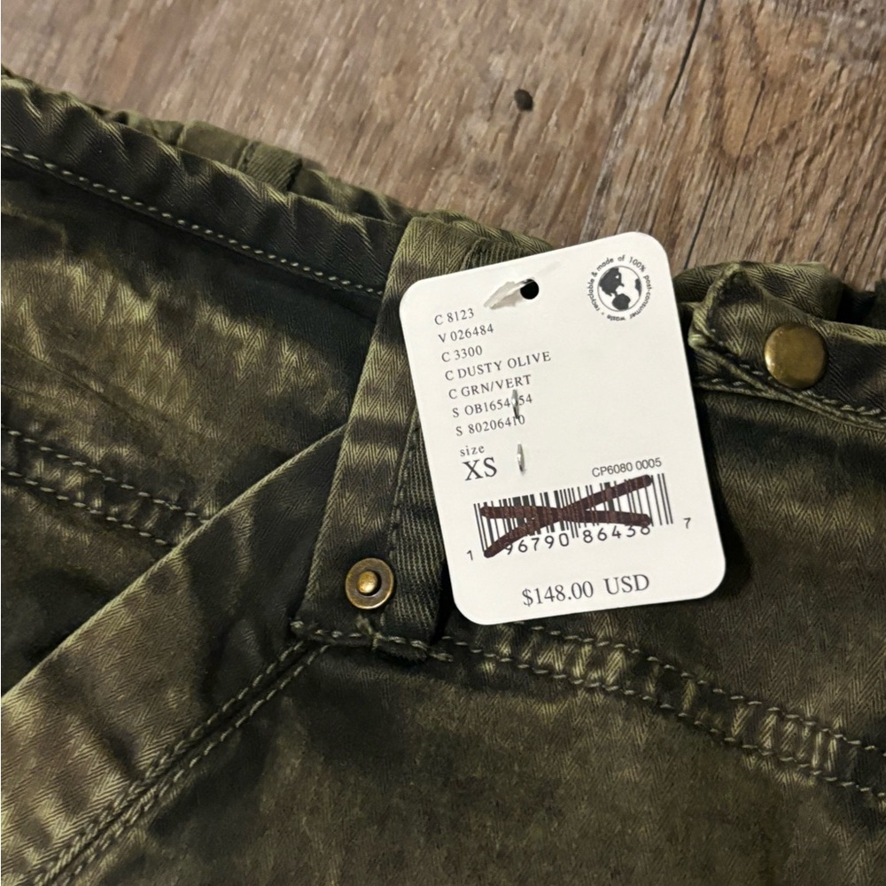 Free People Can't Compare Cargo Pants In Dusty Olive - Picture 11 of 15